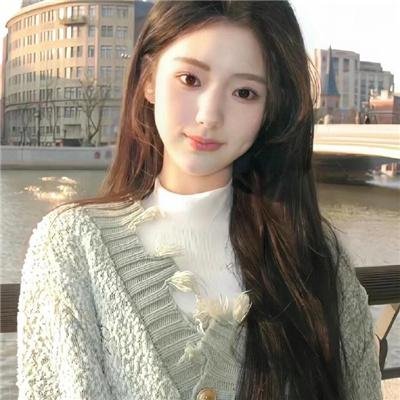 黎明时分的年轻人们